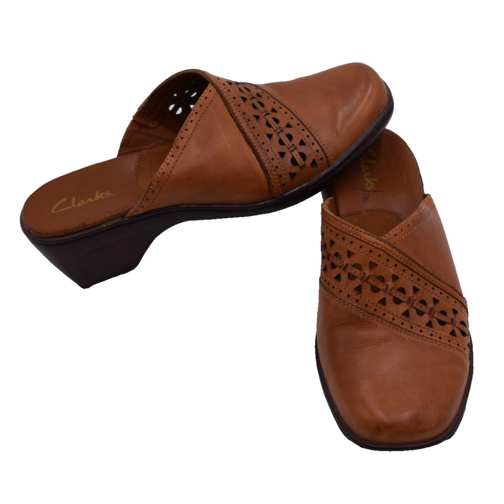 CLARKS Karina Mules -- Brown Leather Slip On Comfort Shoes #78435 -- Womens 8.5
